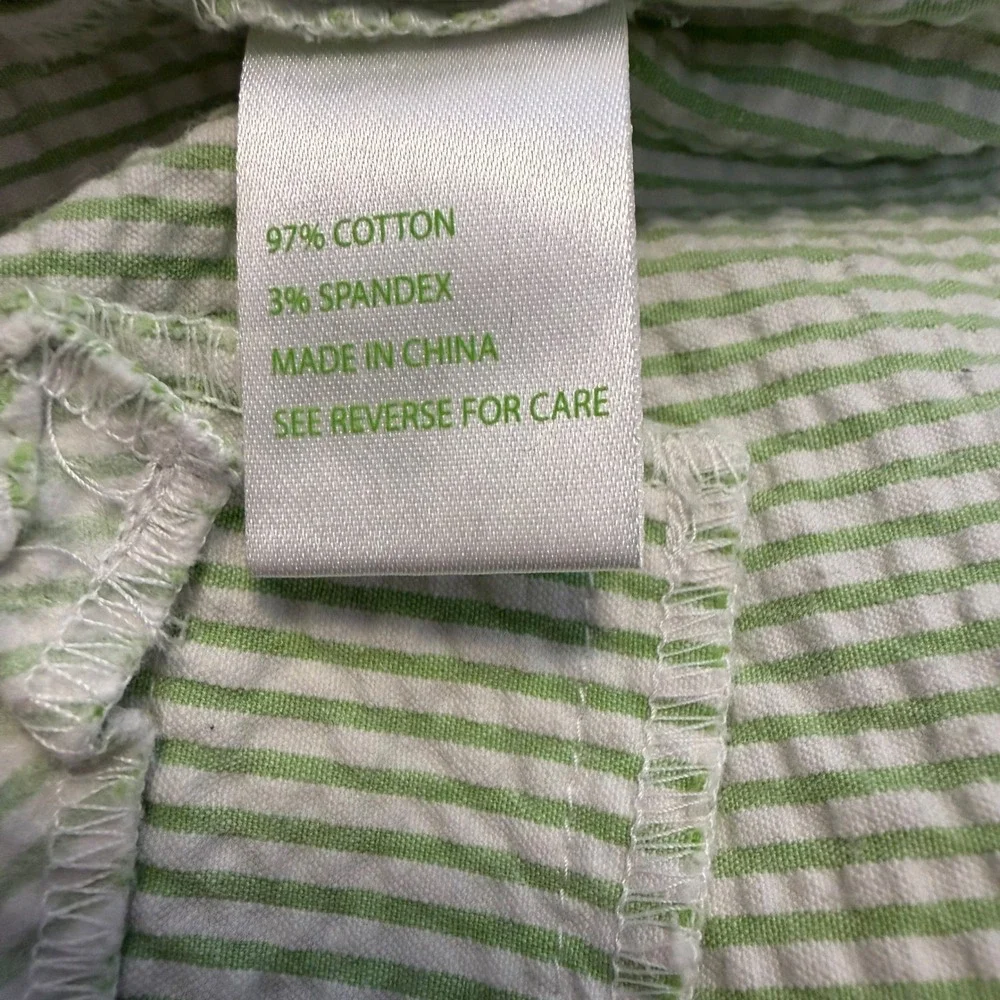 LILLY PULITZER Palm Beach Fit Green‎ Seersucker Shorts – Size 8